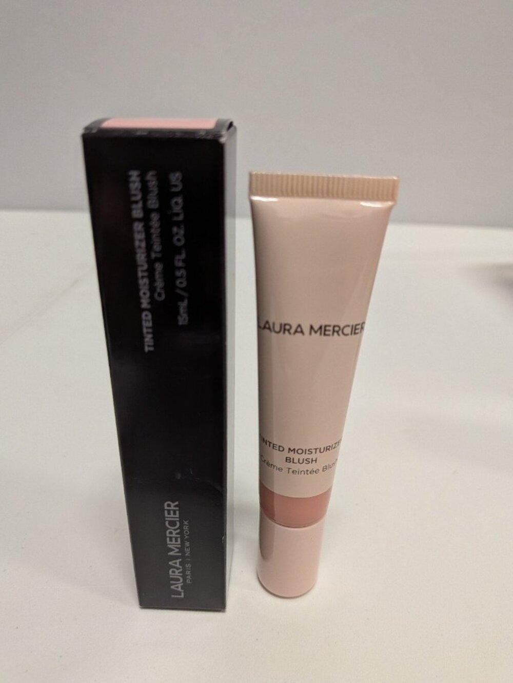 Laura Mercier Tinted Moisturizer Blush: Long Lasting Blush color La Piscine